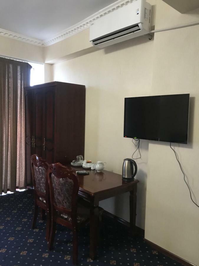 Bokhtariyon Hotel Qurghonteppa 外观 照片